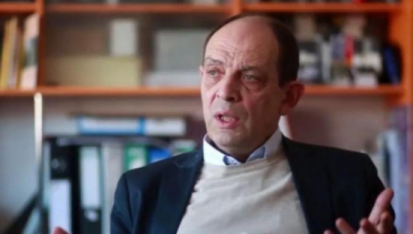 Վարչապետ-բռնապետիկը ոչ մեկին, նաև ոչ մի՝ նույնիսկ իրեն ենթակա կառույցներին չի վստահում